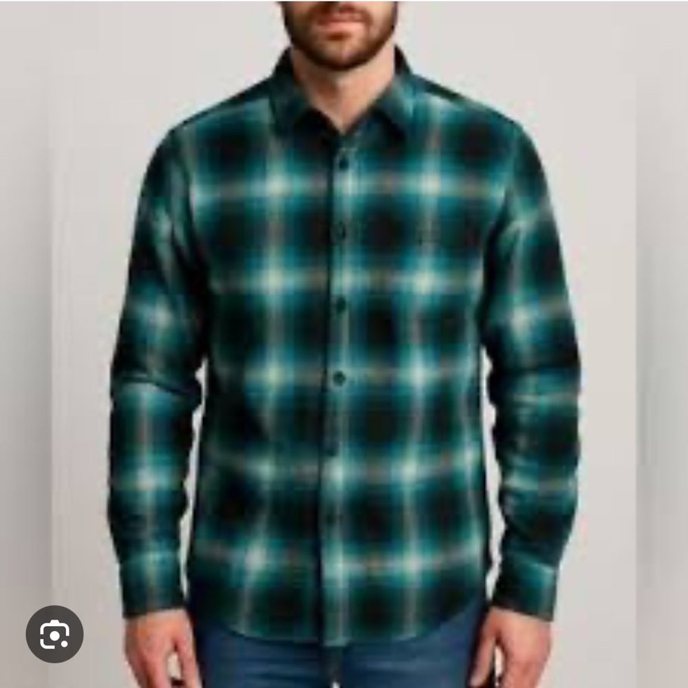 American Eagle Outfitters Men’s Classic Fit Plaid Button Down Shirt XSmall